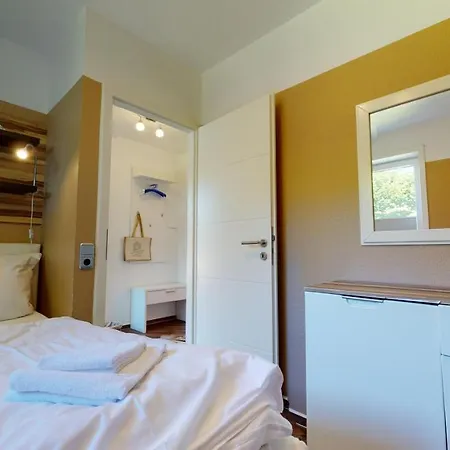 Neuklosterhof App. 01 Apartment